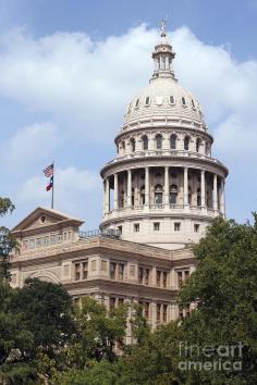 
                    
                        Texas Capitol Photograph
                    
                