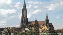 
                    
                        Strasbourg Cathedral millennium | DW Travel | DW.COM | 23.06.2015
                    
                