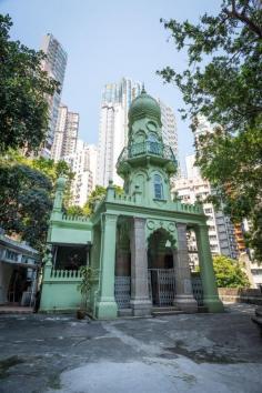 
                    
                        Top 18 Historic Buildings in Hong Kong To Visit This Year Hong Kong actually has more than just a handful of pretty historically significant architectures, and not all ...
                    
                