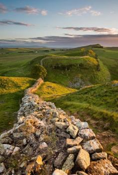 
                    
                        Hadrian's Wall - The most popular tourist attraction in Northern England  sungsun Choi - Google+
                    
                