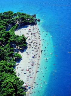 
                    
                        Punta Rata Beach - Brela, Croatia
                    
                