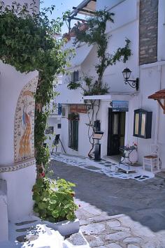 
                    
                        ~Skiathos, Greece~√zt
                    
                