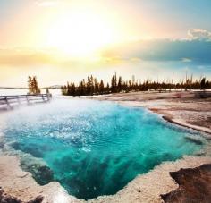 
                    
                        Bucket List No 1_ 10 Magical Travel Spots You Won't Believe Exist in the U.S.A._ 4 Yellowstone 1
                    
                