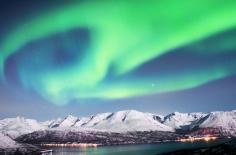 
                        
                            Top 10 Places to See the Northern Lights
                        
                    