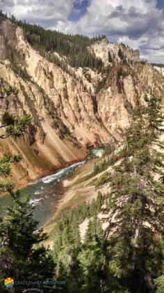 
                    
                        The Grand Canyon of Yellowstone National Park, Wyoming - click inside for 8 handy tips on visiting!
                    
                