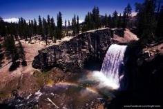 
                    
                        Rainbow Falls in Mammoth California. Read about our US road trip adventures on www.facebook.com/baybreezin
                    
                
