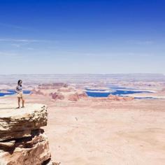 
                        
                            Assistant fashion editor Mara Balagtas headed out west to explore the deserts of Utah for the first time.
                        
                    