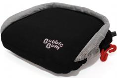BubbleBum is a lightweight car booster seat that inflates, so it's easy to store and transport when not in use. It's also an ideal choice if you're trying to fit three booster seats along the back seat as it will fit into a smaller space than most solid booster seats. The BubbleBum comes in a convenient carrying bag, and has shoulder belt positioning clips in place of arm rests. It deflates after use, and weighs just 600g, allowing it to be stored in a backpack, flight bag, trunk or even a large purse. It's an ideal choice for holidays, trips to grandparents to play dates. The unisex design is not only comfortable, it can also be wiped clean in case of spilled snacks or drinks. Easy and quick to inflate, it takes less than 30 seconds. Simply blow into the valve at the back. The inflatable inner is made from the same material as life rafts and the seat cover and webbing help the seat stay rigid.