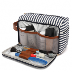 Small Casual Ladies Waterproof Canvas Toiletry Bag

Design: Small Casual Ladies Waterproof Canvas Toiletry Bag is made of top-quality waterproof canvas, which can totally be used in the bathroom or in a rainy day, it can protect all your stuffs inside from getting wet. And the handle is made of PU leather which is very durable.

https://mybosidu.com/collections/comestic-bag/products/small-casual-ladies-waterproof-canvas-toiletry-bag