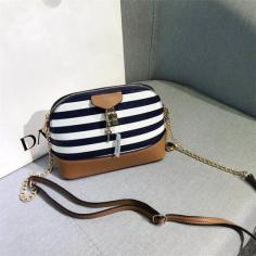 Blue and White Stripes Small Ladies bag.

Suitable for: It is almost suitable for all your occasions: shopping, hanging out, parties, weddings and festivals.

Bags Structure: Interior Zipper Pocket

Color: Blue and white stripes

Closure Type: Zipper

Material: PU leather

Hardness: Soft

Style: Casual

BOSIDU®  https://mybosidu.com/collections/women/products/2020-blue-and-white-stripes-small-ladies-bag