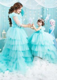 Mutter-Tochter-Abendkleider: Stilvoll auf besonderen Anlässen! | Neues Hochzeitskleid und Veranstaltungskleid
